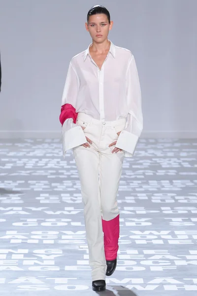 Look 4